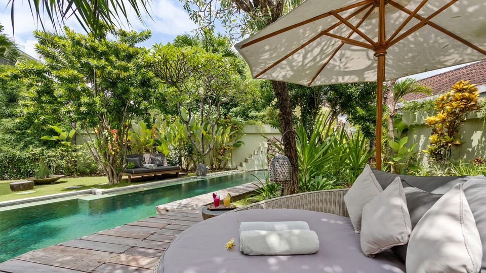 5-Sterne-Villa auf Bali, nur wenige Minuten vom Strand entfernt, Bali Villa 2065