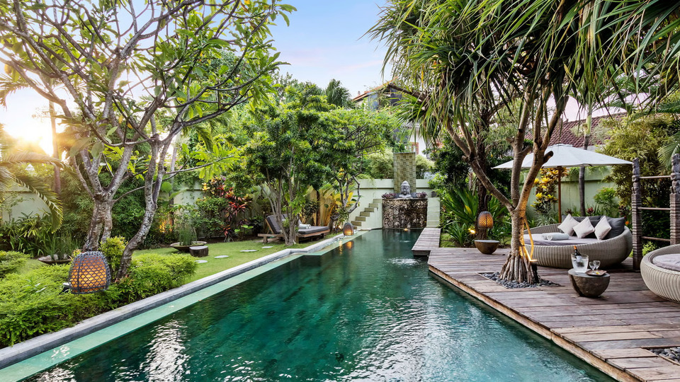 5-Sterne-Villa auf Bali, nur wenige Minuten vom Strand entfernt, Bali Villa 2065
