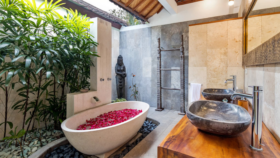 5-Sterne-Villa auf Bali, nur wenige Minuten vom Strand entfernt, Bali Villa 2065