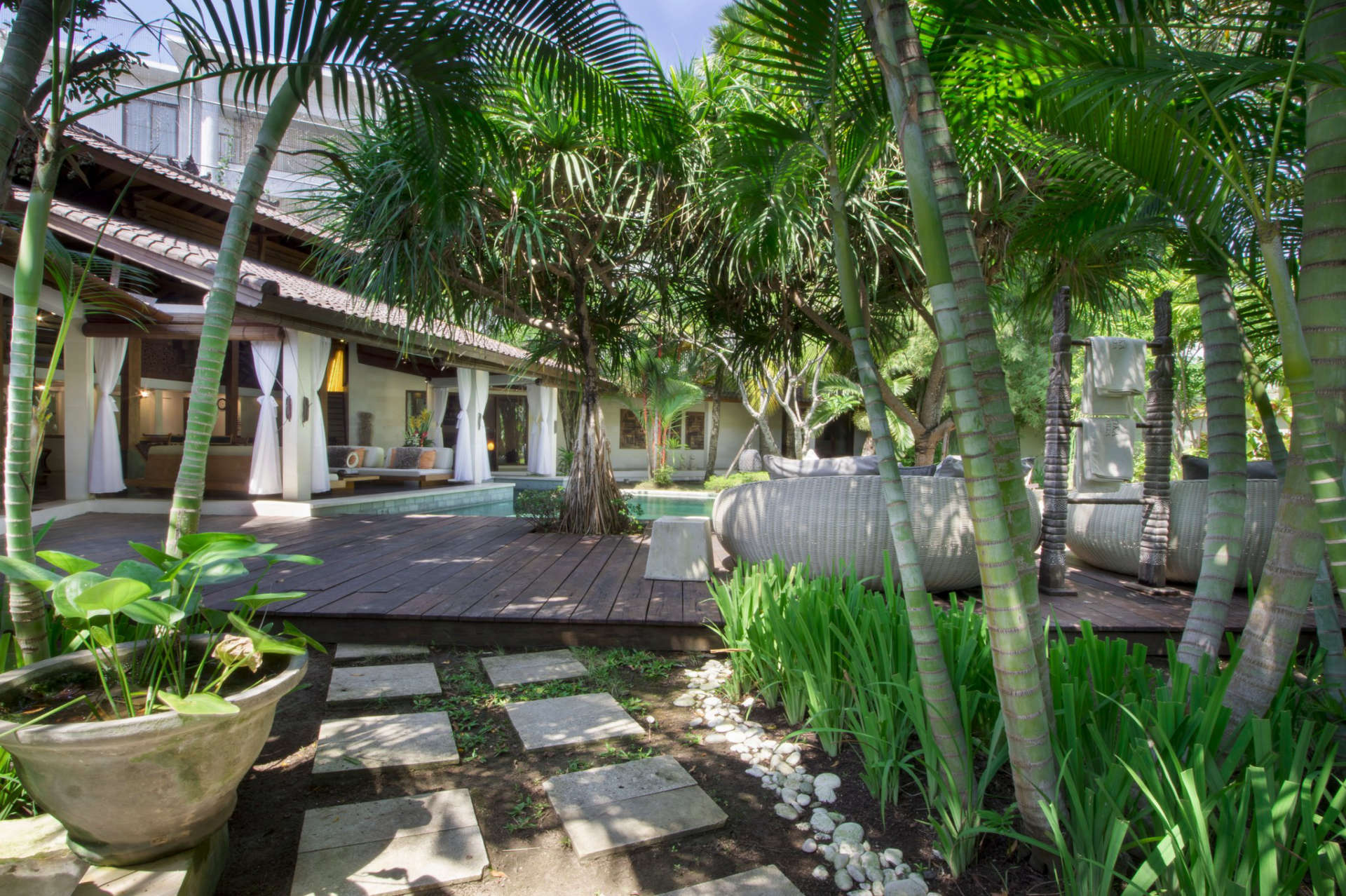 5-Sterne-Villa auf Bali, nur wenige Minuten vom Strand entfernt, Bali Villa 2065