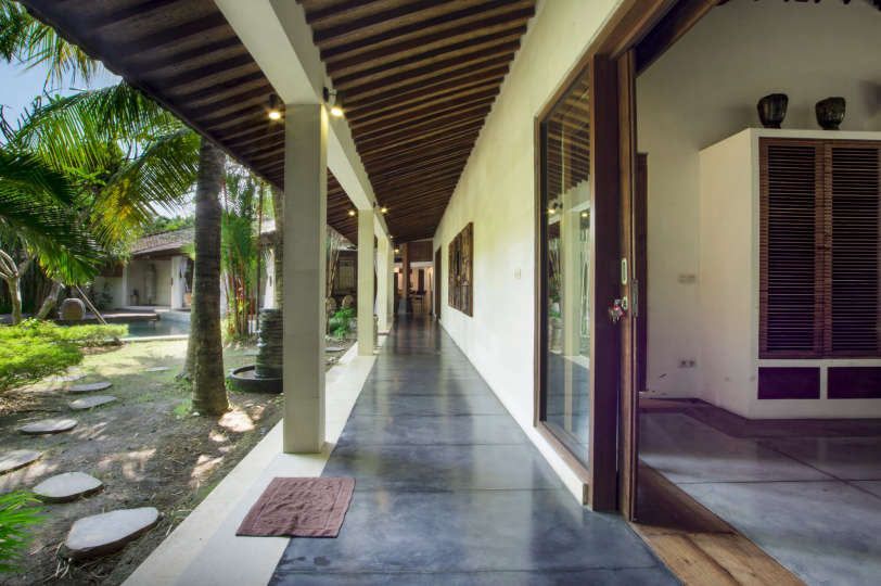 5-Sterne-Villa auf Bali, nur wenige Minuten vom Strand entfernt, Bali Villa 2065