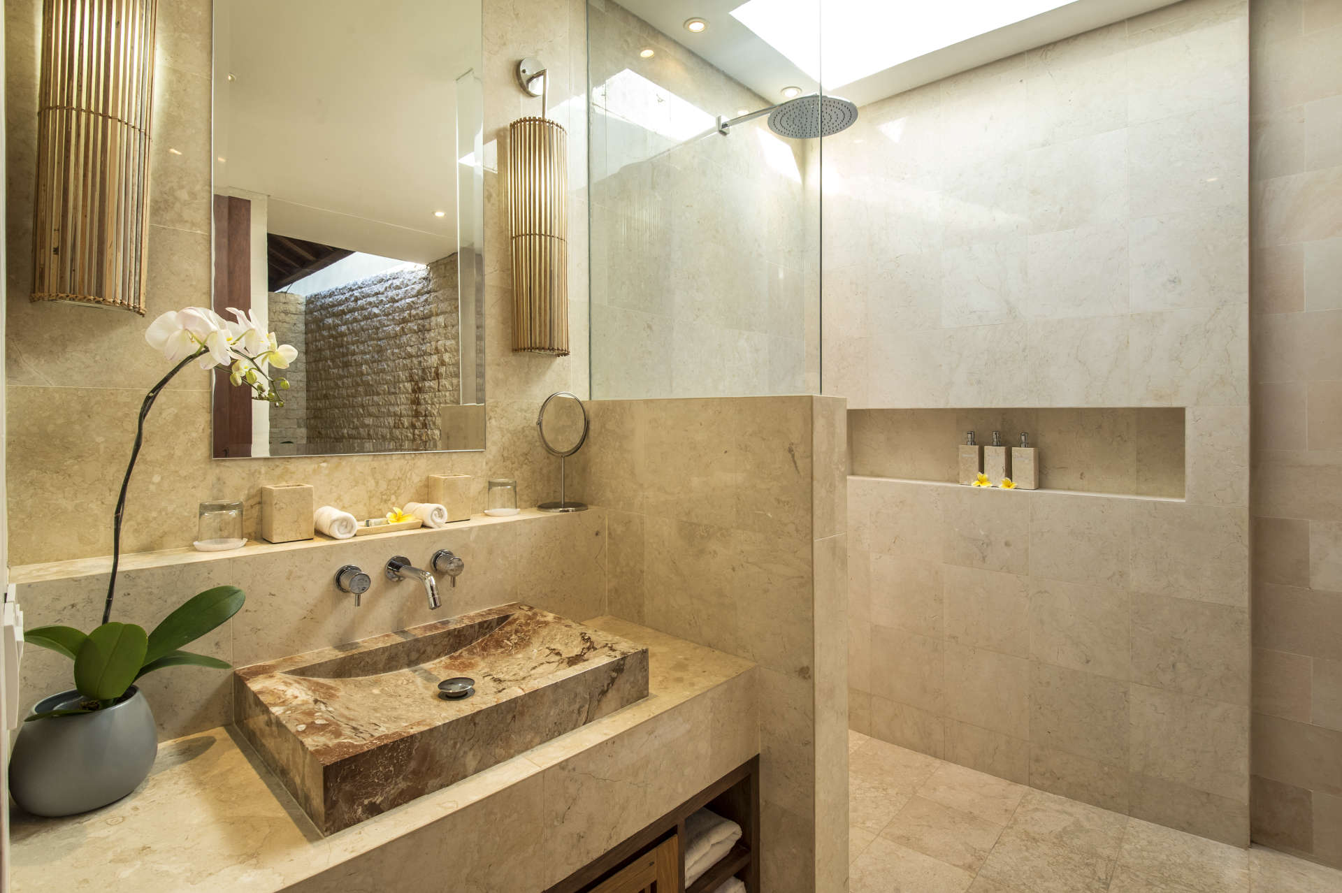 Luxuriöse Villa mit 7 Schlafzimmern in Seminyak mit privatem Pool, Bali Villa 2071