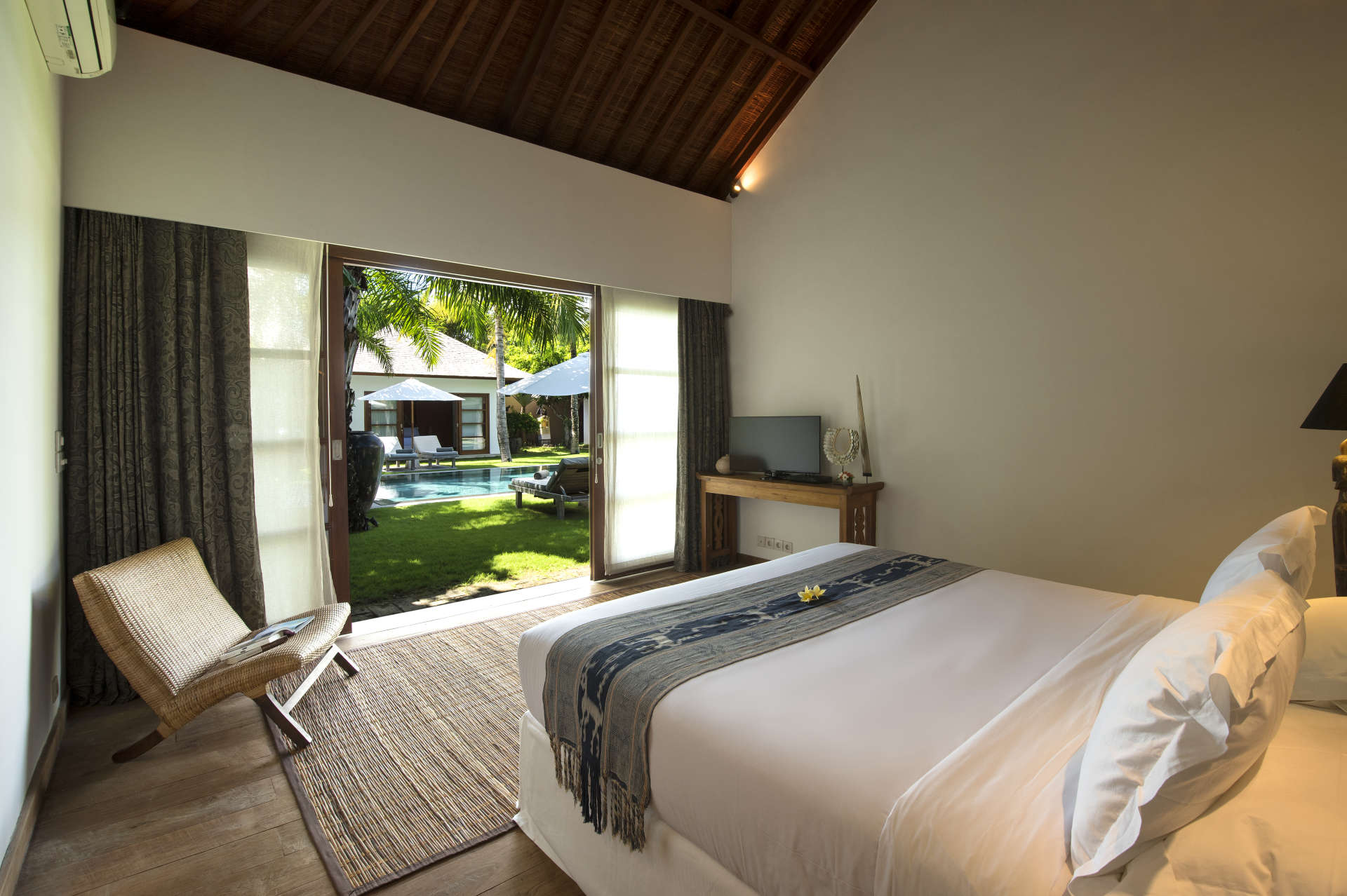 Luxuriöse Villa mit 7 Schlafzimmern in Seminyak mit privatem Pool, Bali Villa 2071