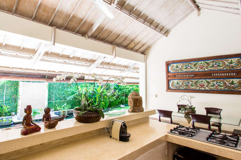 Mieten Sie eine Luxusvilla auf Bali in Strandnähe, Bali Villa 2074