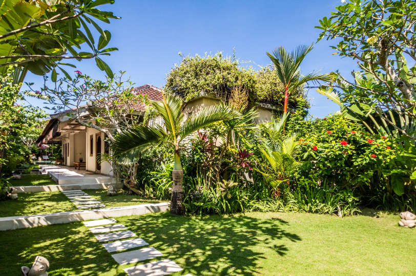Mieten Sie eine Luxusvilla auf Bali in Strandnähe, Bali Villa 2074