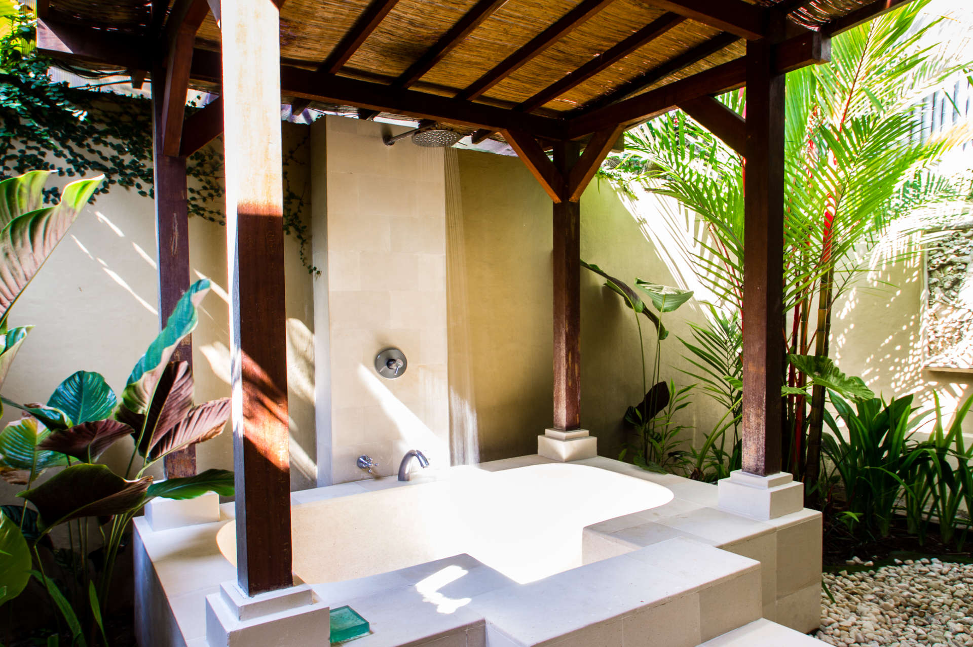 Mieten Sie eine Luxusvilla auf Bali in Strandnähe, Bali Villa 2074