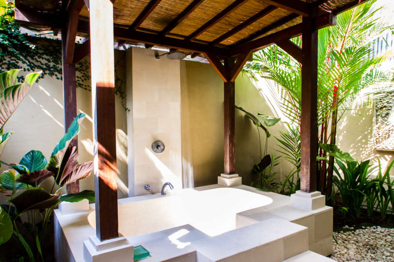 Mieten Sie eine Luxusvilla auf Bali in Strandnähe, Bali Villa 2074