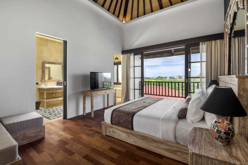 Wunderschöne 5-Sterne-Villa in bester Umalas-Lage, Bali Villa 2076