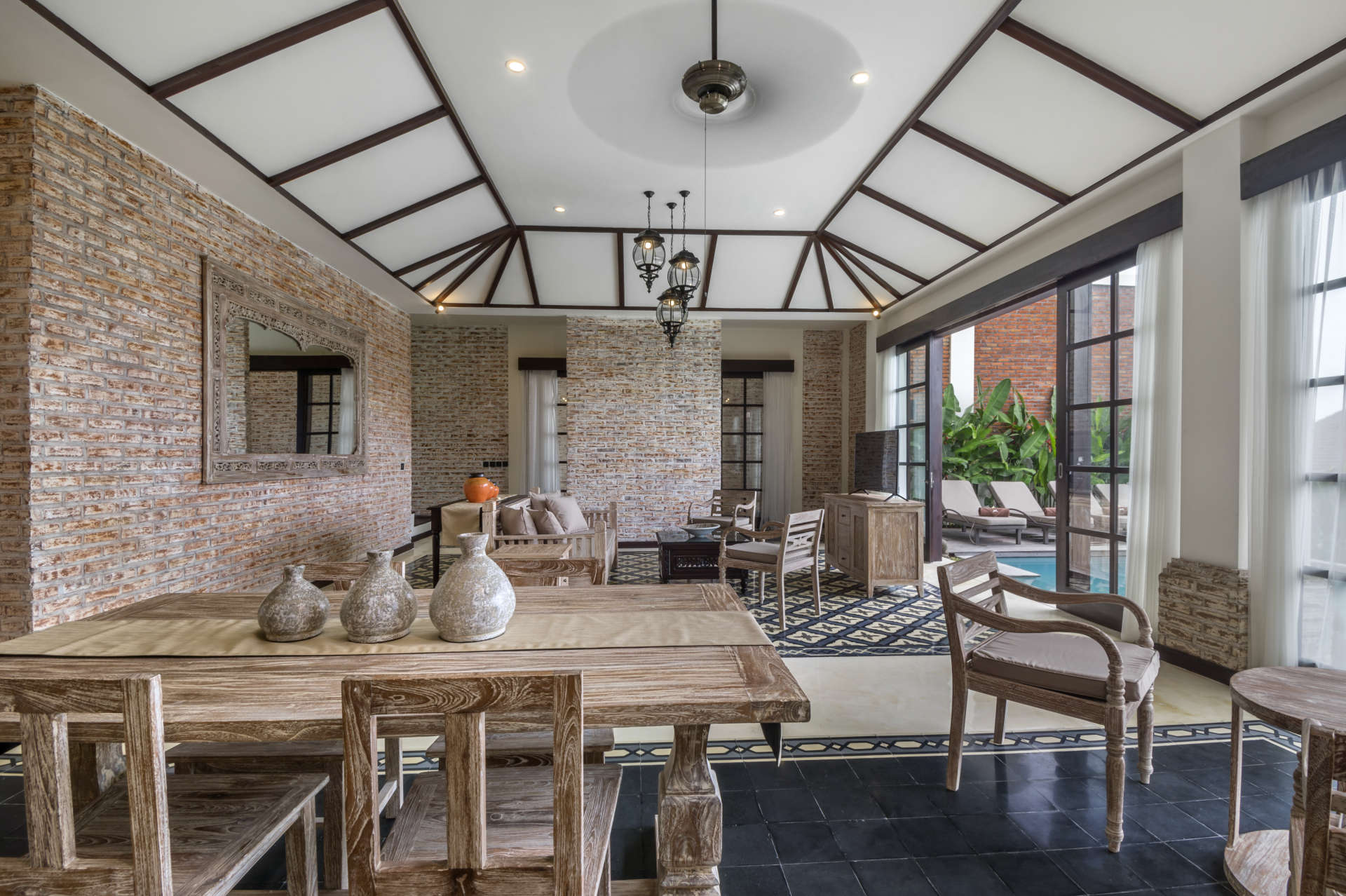 Wunderschöne 5-Sterne-Villa in bester Umalas-Lage, Bali Villa 2076