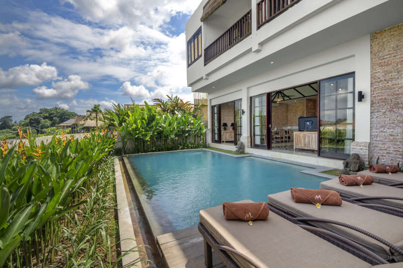 Wunderschöne 5-Sterne-Villa in bester Umalas-Lage, Bali Villa 2076
