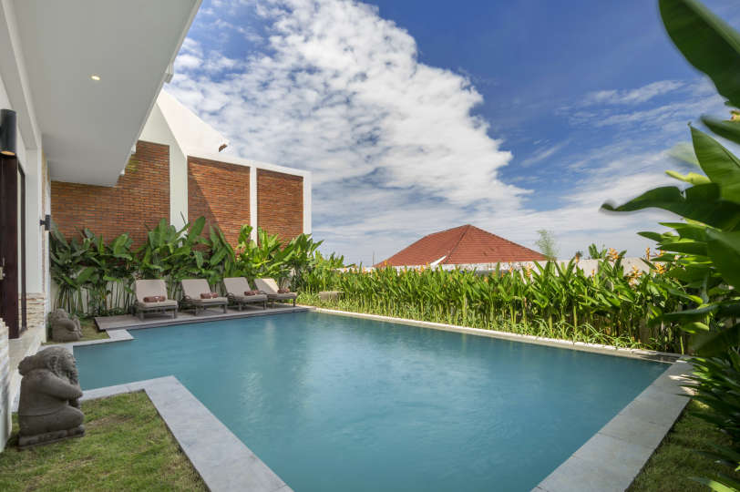 Wunderschöne 5-Sterne-Villa in bester Umalas-Lage, Bali Villa 2076