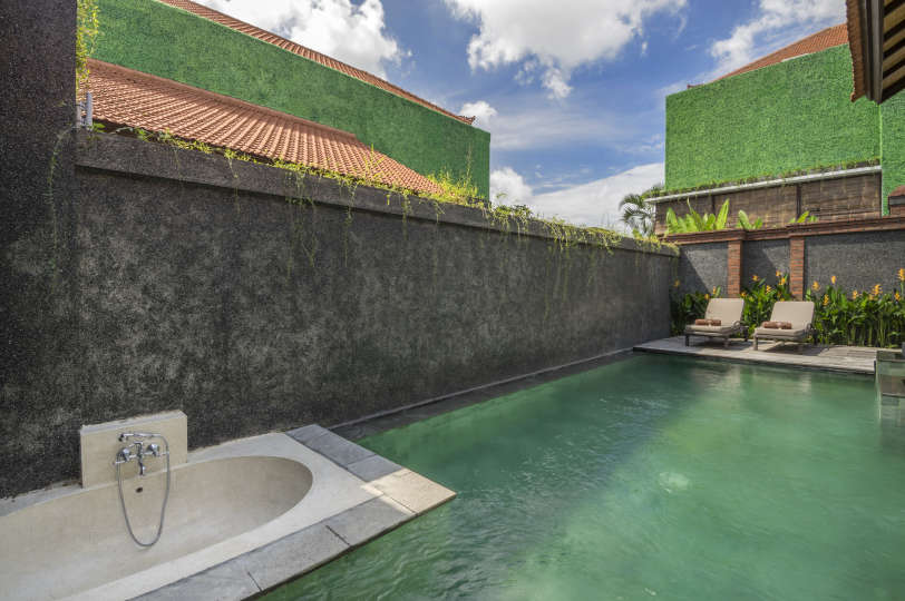 Exklusive Ferienvilla mit privatem Pool und Personal in Umalas, Bali Villa 2079