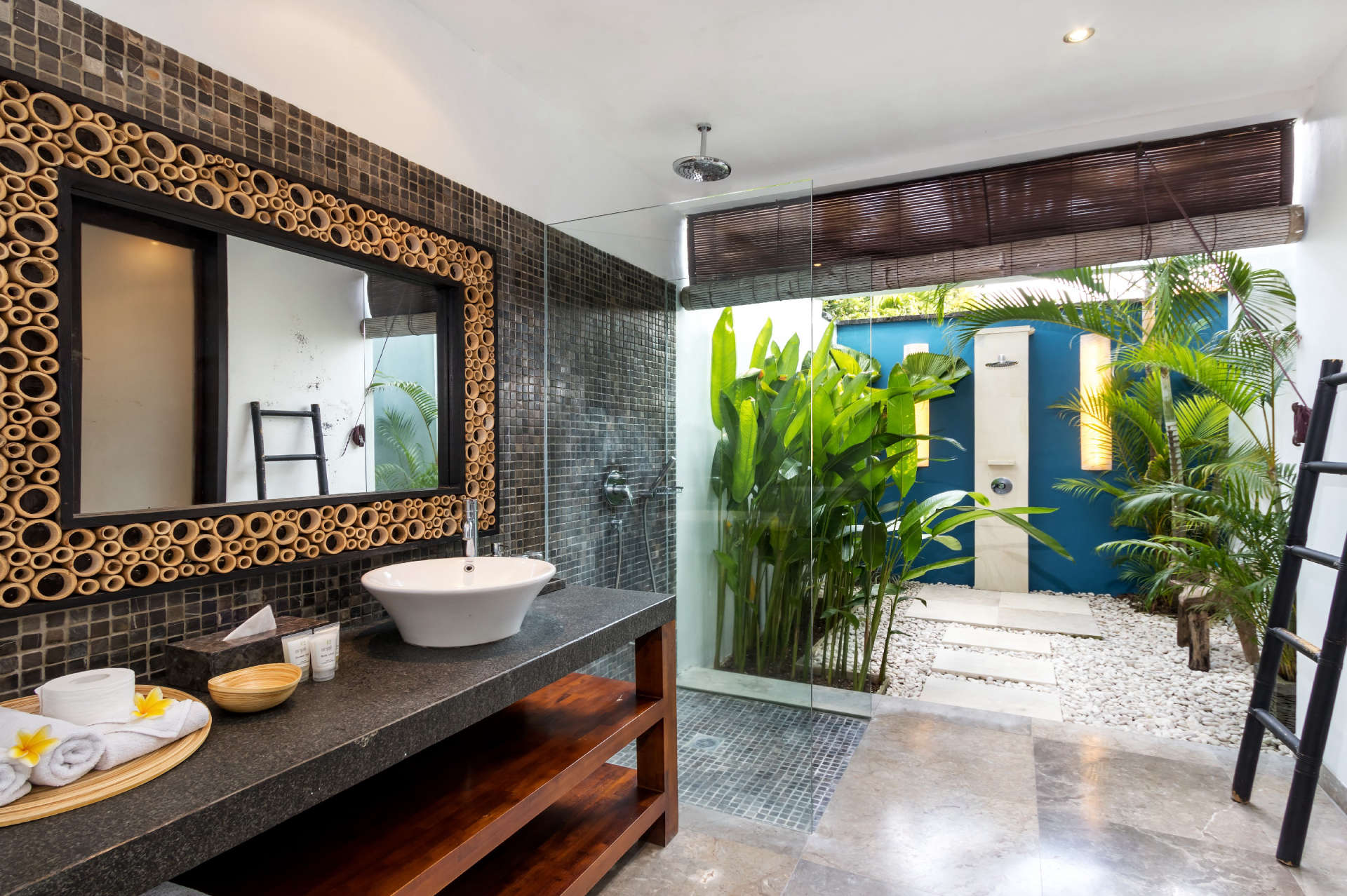 5-Sterne-Villa auf Bali, nur wenige Minuten vom Strand entfernt, Bali Villa 2080