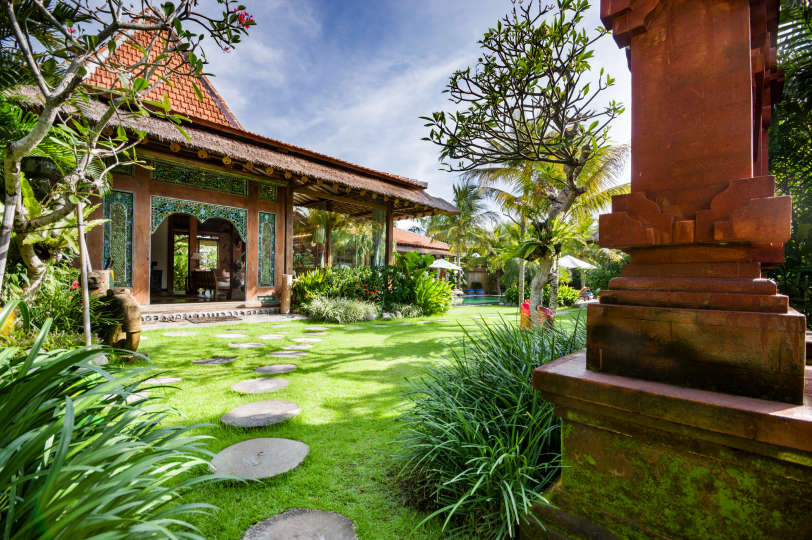 5-Sterne-Villa auf Bali, nur wenige Minuten vom Strand entfernt, Bali Villa 2083