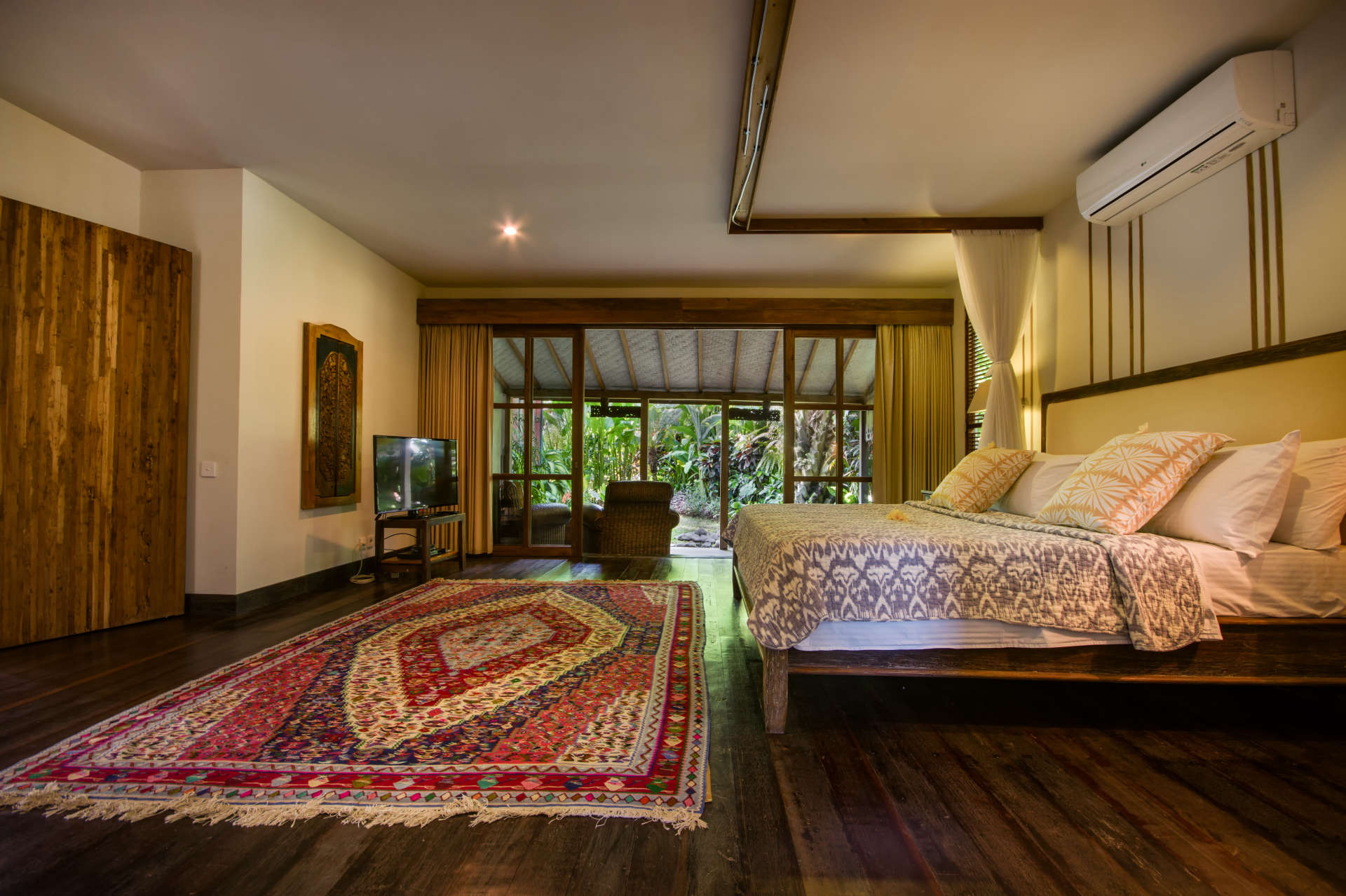 5-Sterne-Villa auf Bali, nur wenige Minuten vom Strand entfernt, Bali Villa 2083