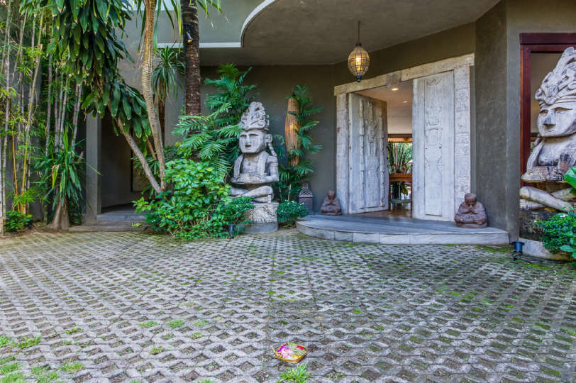 Mieten Sie eine Luxusvilla auf Bali in Strandnähe, Bali Villa 2086