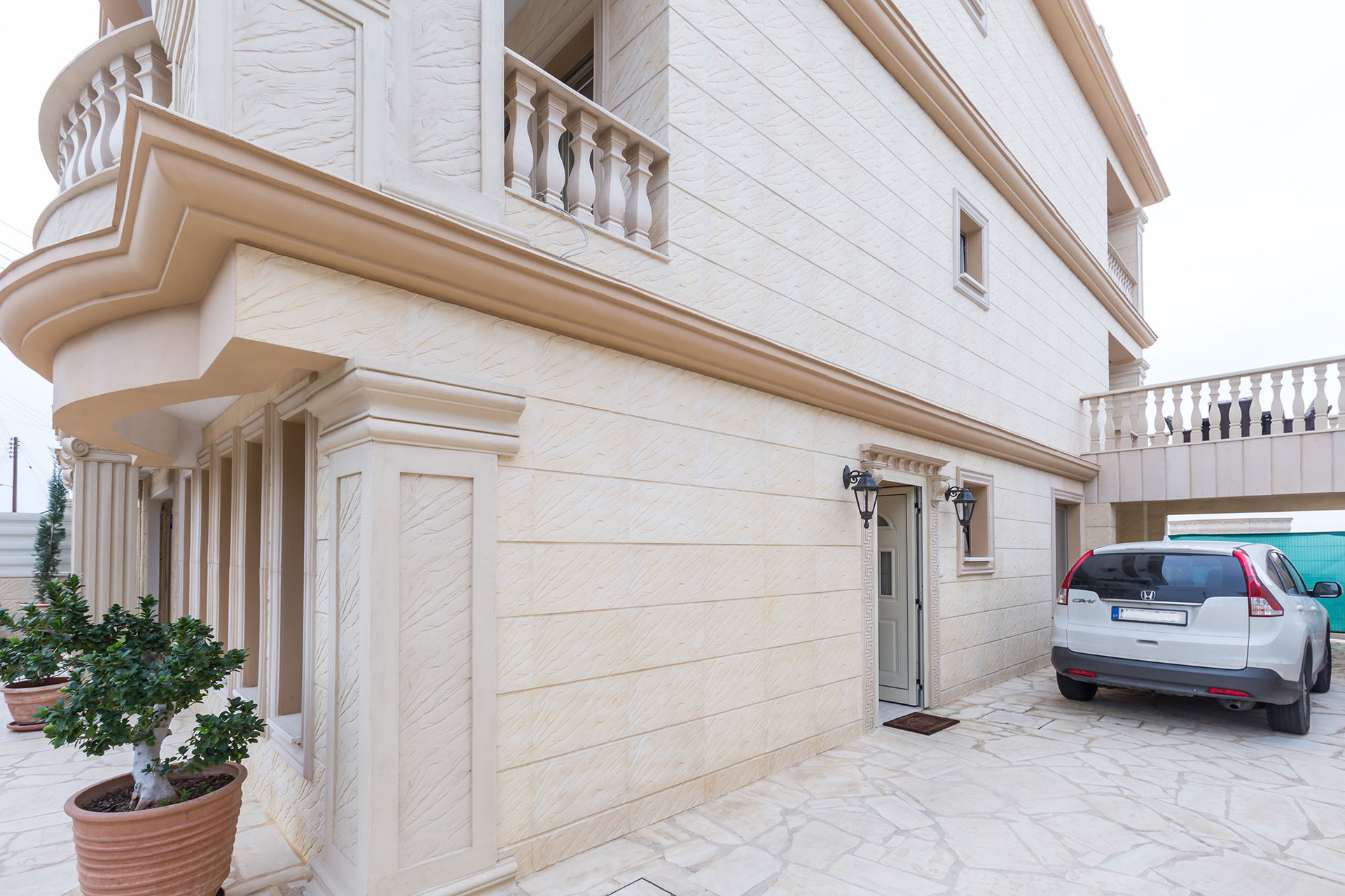 Stellen Sie sich vor, Sie mieten Ihre eigene 5-Sterne-Privatvilla am Strand auf Zypern, Paphos Villa 1410