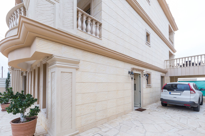 Stellen Sie sich vor, Sie mieten Ihre eigene 5-Sterne-Privatvilla am Strand auf Zypern, Paphos Villa 1410