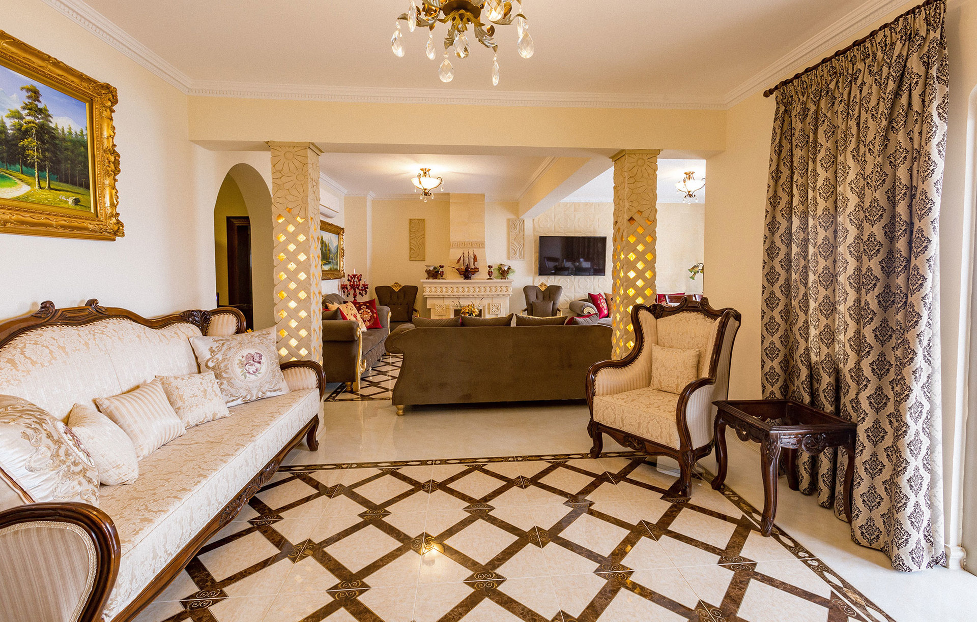 Stellen Sie sich vor, Sie mieten Ihre eigene 5-Sterne-Privatvilla am Strand auf Zypern, Paphos Villa 1411