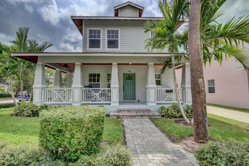 Stellen Sie sich vor, Sie entspannen sich in diesem idyllischen Stadthaus in West Palm Beach, West Palm Beach Townhome 1848