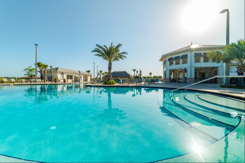Endlich können Sie und Ihre Familie ein Luxushaus mit privatem Pool im Storey Lake Resort mieten, Townhome Orlando 1002