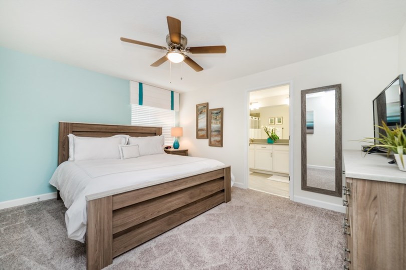 Endlich können Sie und Ihre Familie ein Luxushaus mit privatem Pool im Storey Lake Resort mieten, Townhome Orlando 1002