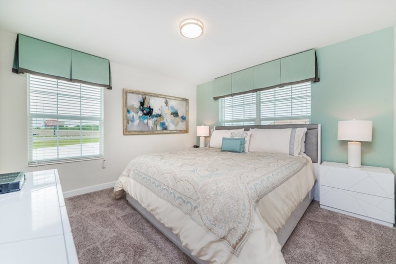 Endlich können Sie und Ihre Familie ein Luxushaus mit privatem Pool im Storey Lake Resort mieten, Townhome Orlando 1002