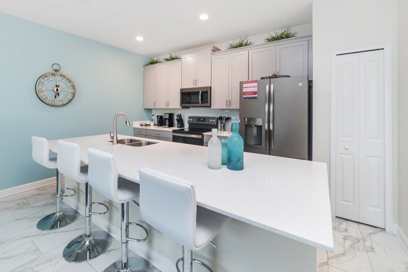 Sie und Ihre Familie werden dieses 5-Sterne-Haus mit privatem Pool im Storey Lake Resort, Orlando TownHome 1004, lieben
