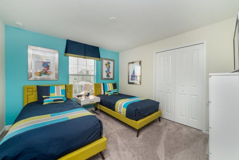 Sie und Ihre Familie werden dieses 5-Sterne-Haus mit privatem Pool im Storey Lake Resort, Townhome Orlando 6414, lieben