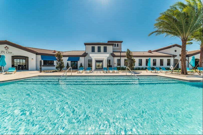 Stellen Sie sich vor, Sie mieten Ihr 5-Sterne-Haus mit privatem Pool in Windsor at Westside, Townhome Orlando 1006, Kissimmee, United States