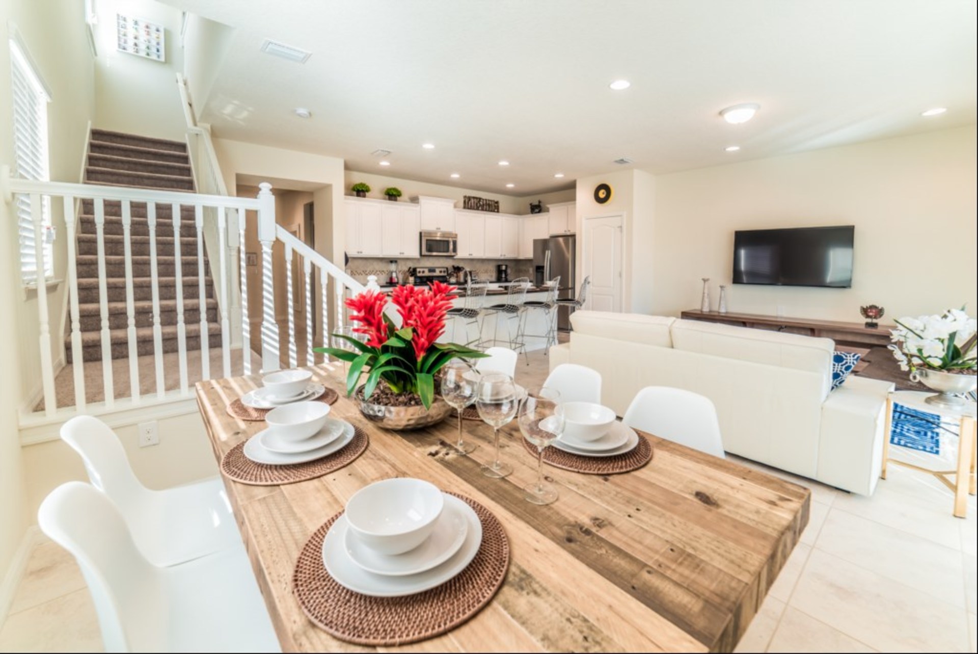 Stellen Sie sich vor, Sie mieten Ihr 5-Sterne-Haus mit privatem Pool in Windsor at Westside, Townhome Orlando 1006