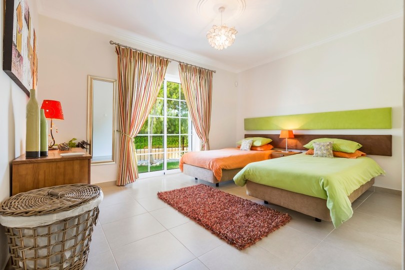 5-Sterne-Villa Almond – Exklusiver Pool & Unterhaltung