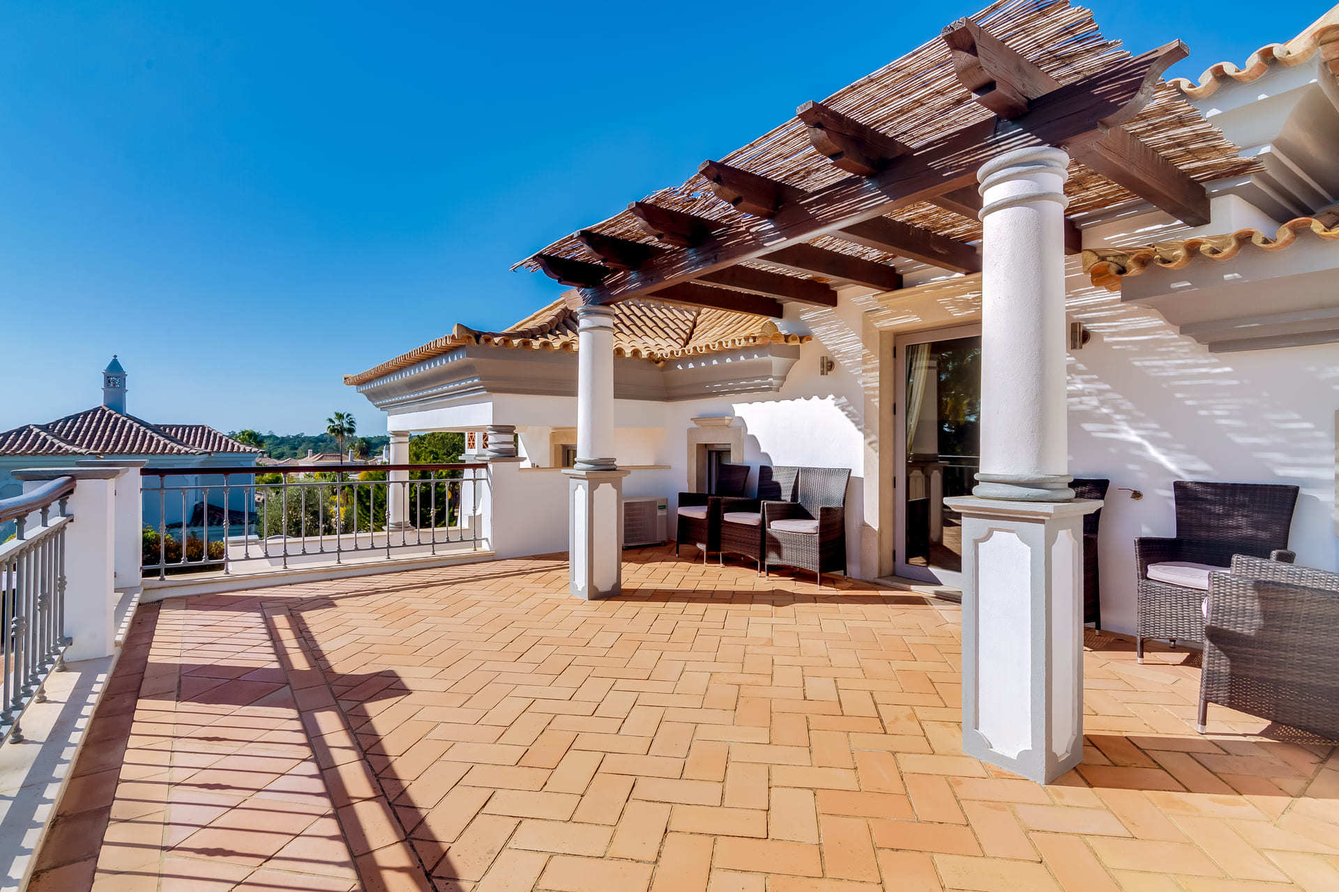 Luxuriöses Familiendomizil mit privatem Pool – Quinta do Lago Villa 1039