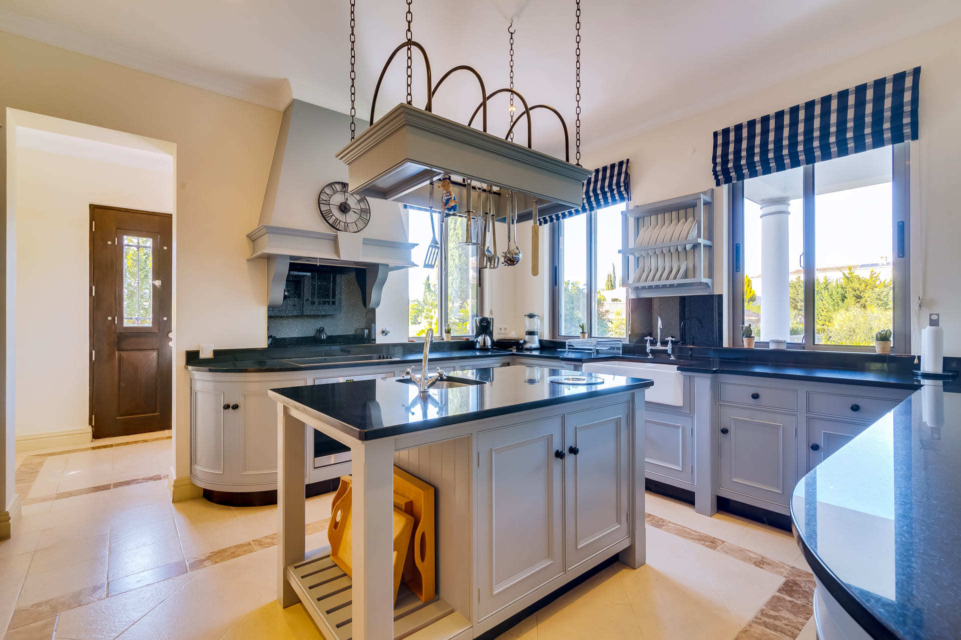 Luxuriöses Familiendomizil mit privatem Pool – Quinta do Lago Villa 1039