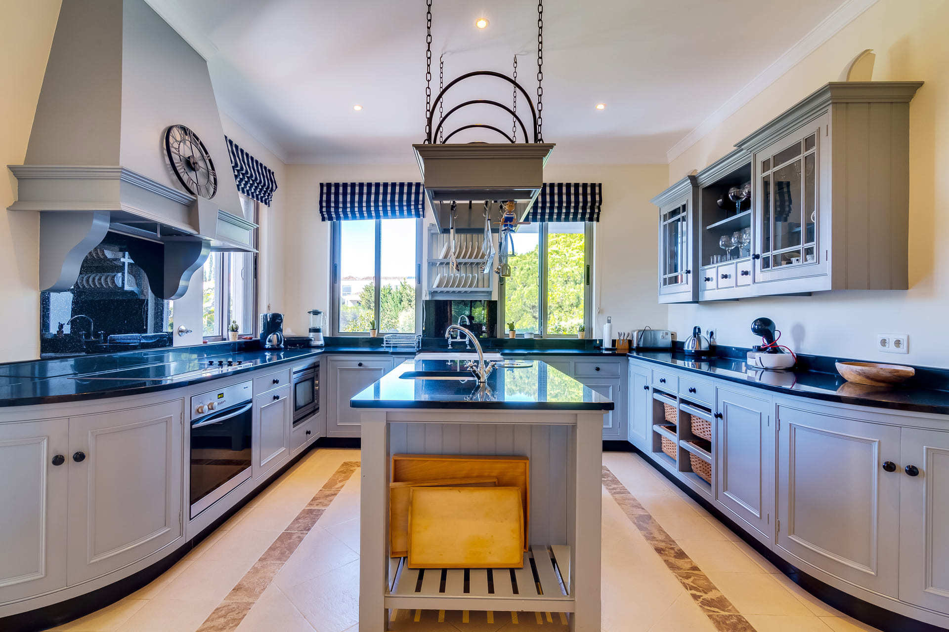 Luxuriöses Familiendomizil mit privatem Pool – Quinta do Lago Villa 1039