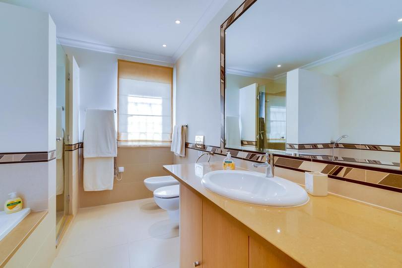 Familienfreundliche Luxusvilla mit Pool – Quinta do Lago Villa 1050