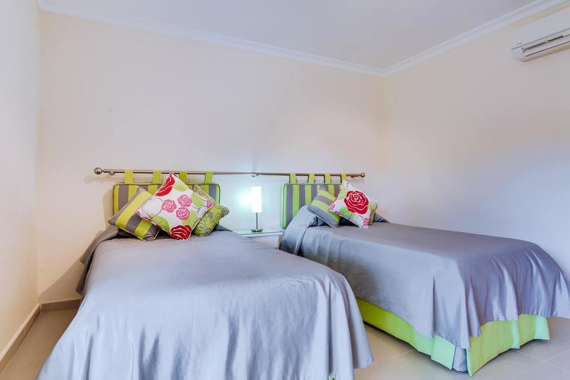 Familienfreundliche Luxusvilla mit Pool – Quinta do Lago Villa 1050