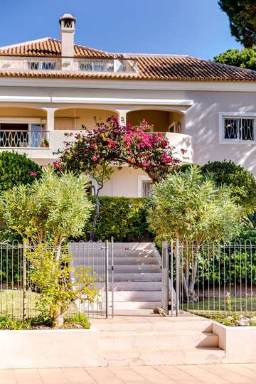 Familienfreundliche Luxusvilla mit Pool – Quinta do Lago Villa 1050