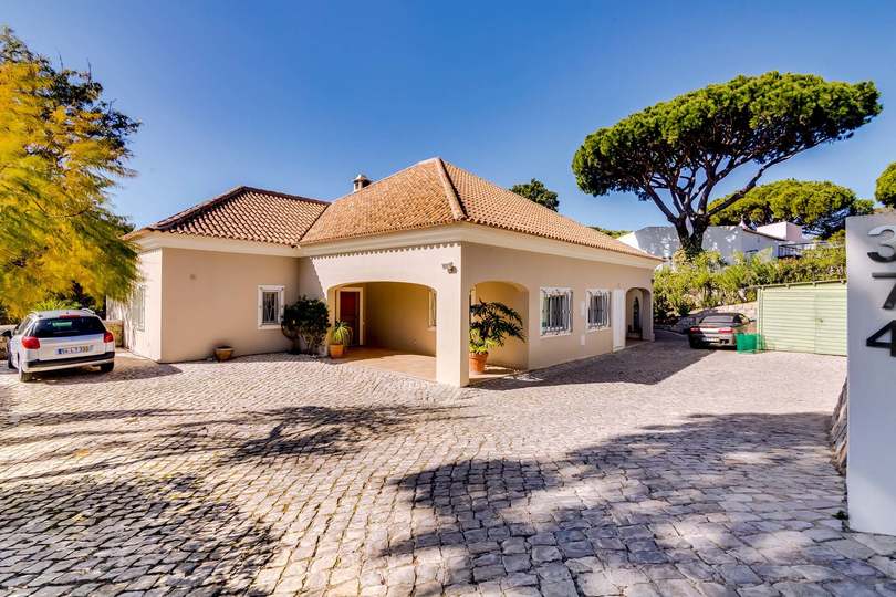 Familienfreundliche Luxusvilla mit Pool – Quinta do Lago Villa 1050