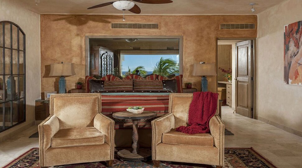Traumhafte 5-Sterne-Villa in Cabo: Privater Pool und Schritte zum Paradies