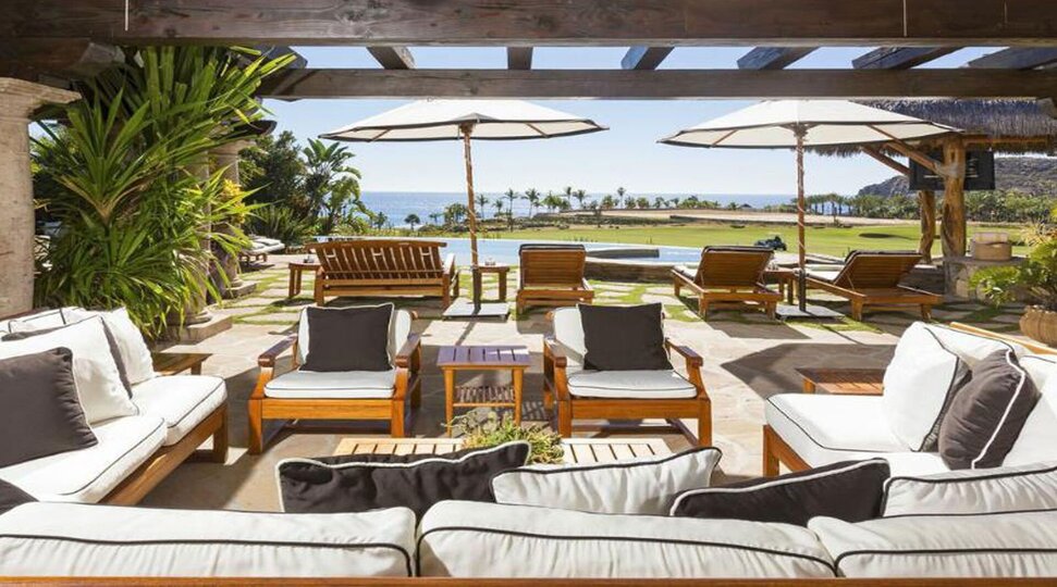 Glückseligkeit am Pool erwartet Sie, Cabo San Lucas Villa 1006