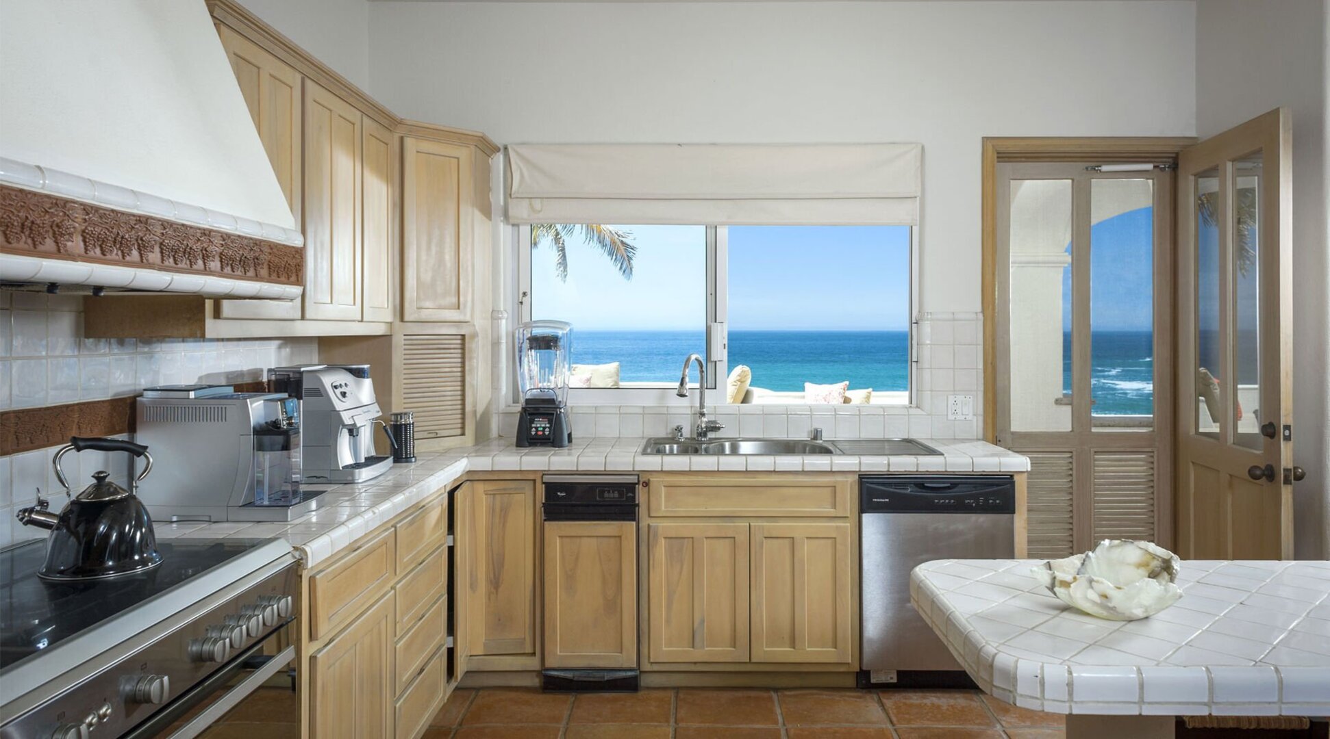Stellen Sie sich Ihre Familie in einer Luxusvilla in der Nähe von San José, San Jose Del Cabo 1010 vor