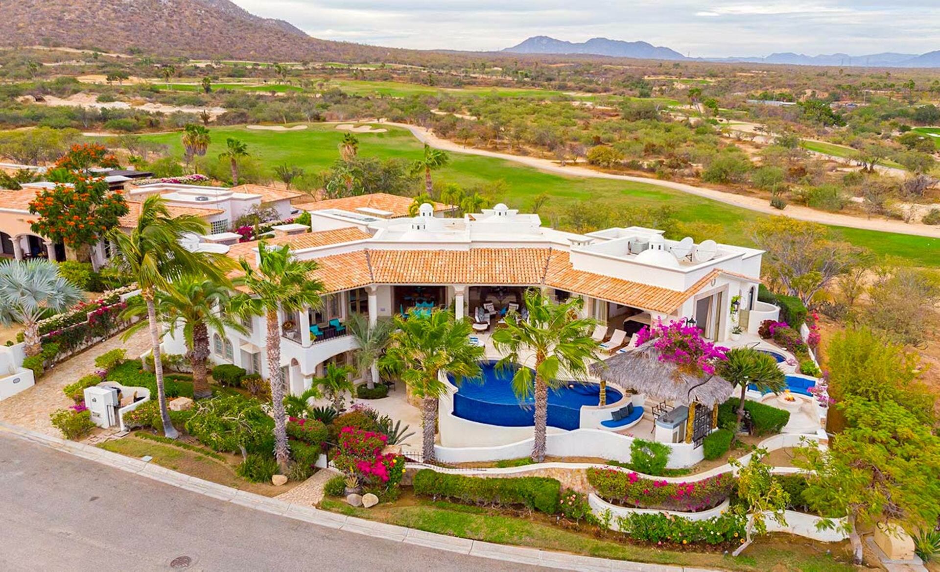 Luxusvilla in Cabo San Lucas erwartet Sie, Cabo San Lucas Villa 1039