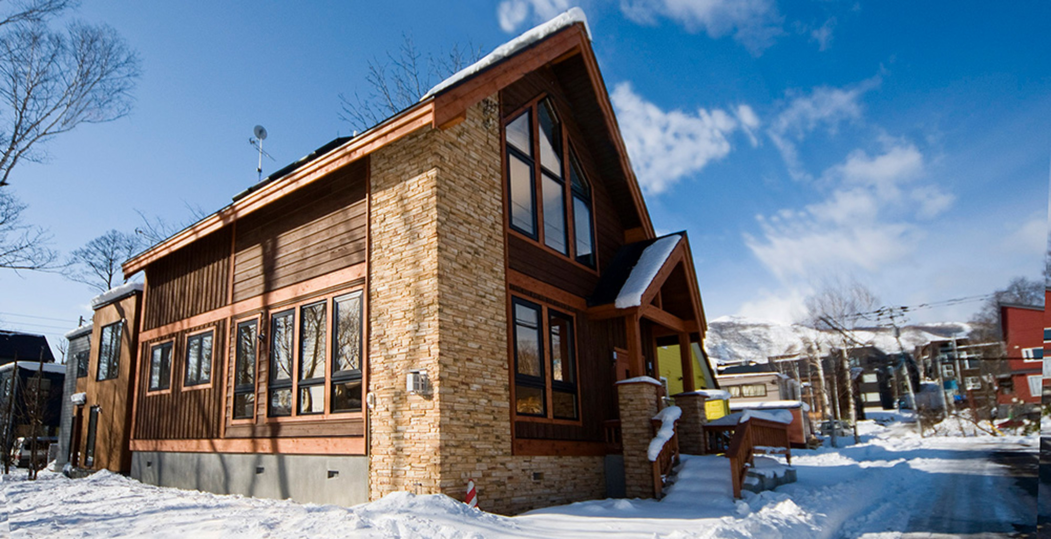 Exklusives Chalet mit 4 Schlafzimmern in Hirafu, Niseko Chalet 1009
