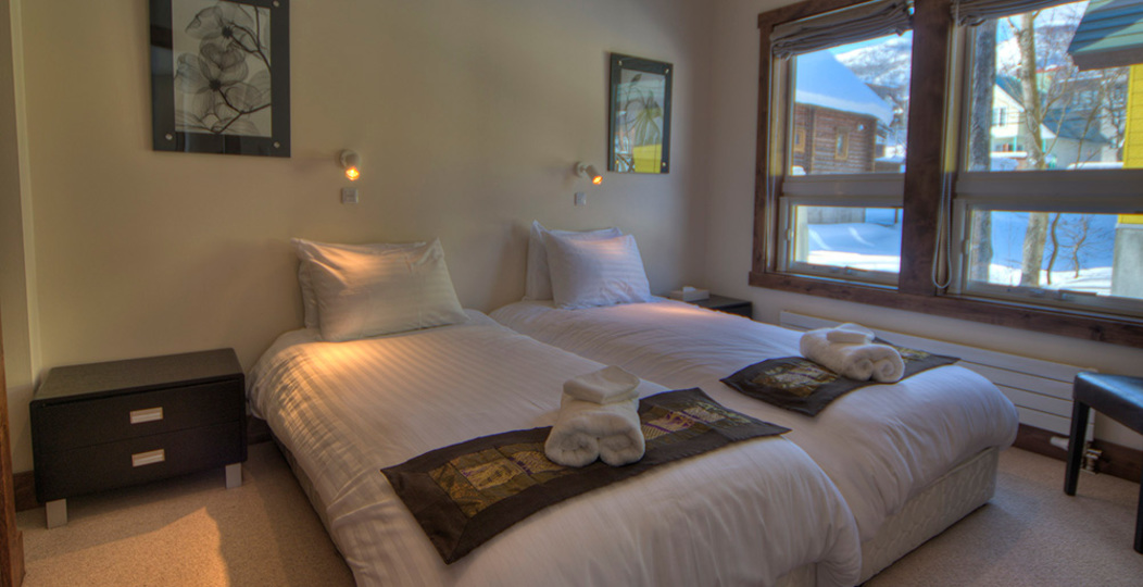 Exklusives Chalet mit 4 Schlafzimmern in Hirafu, Niseko Chalet 1009
