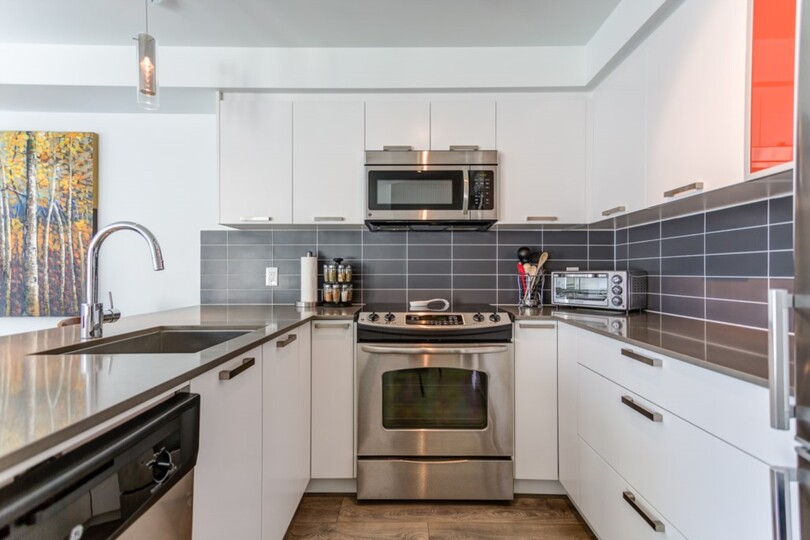 Wunderschönes 5-Sterne-Haus, nur wenige Minuten vom Stadtzentrum entfernt, Vancouver Island Apartment 1003
