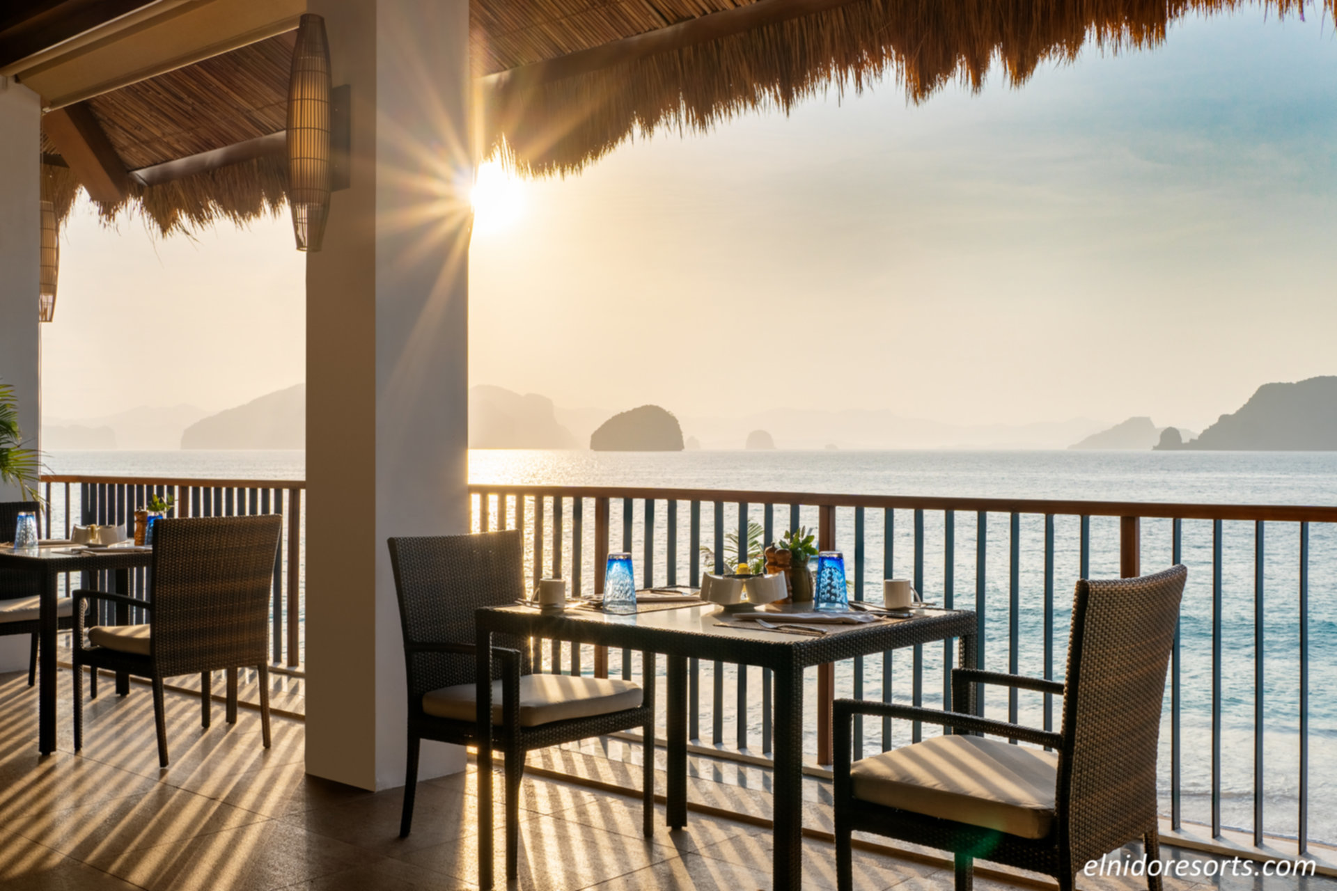 Exklusive 5-Sterne-Villa mit Baldachin im Pangulasian Island Resort, El Nido Villa 1012