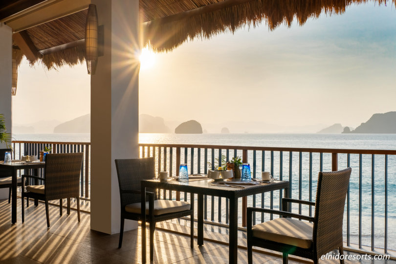 Exklusive 5-Sterne-Villa mit Baldachin im Pangulasian Island Resort, El Nido Villa 1012