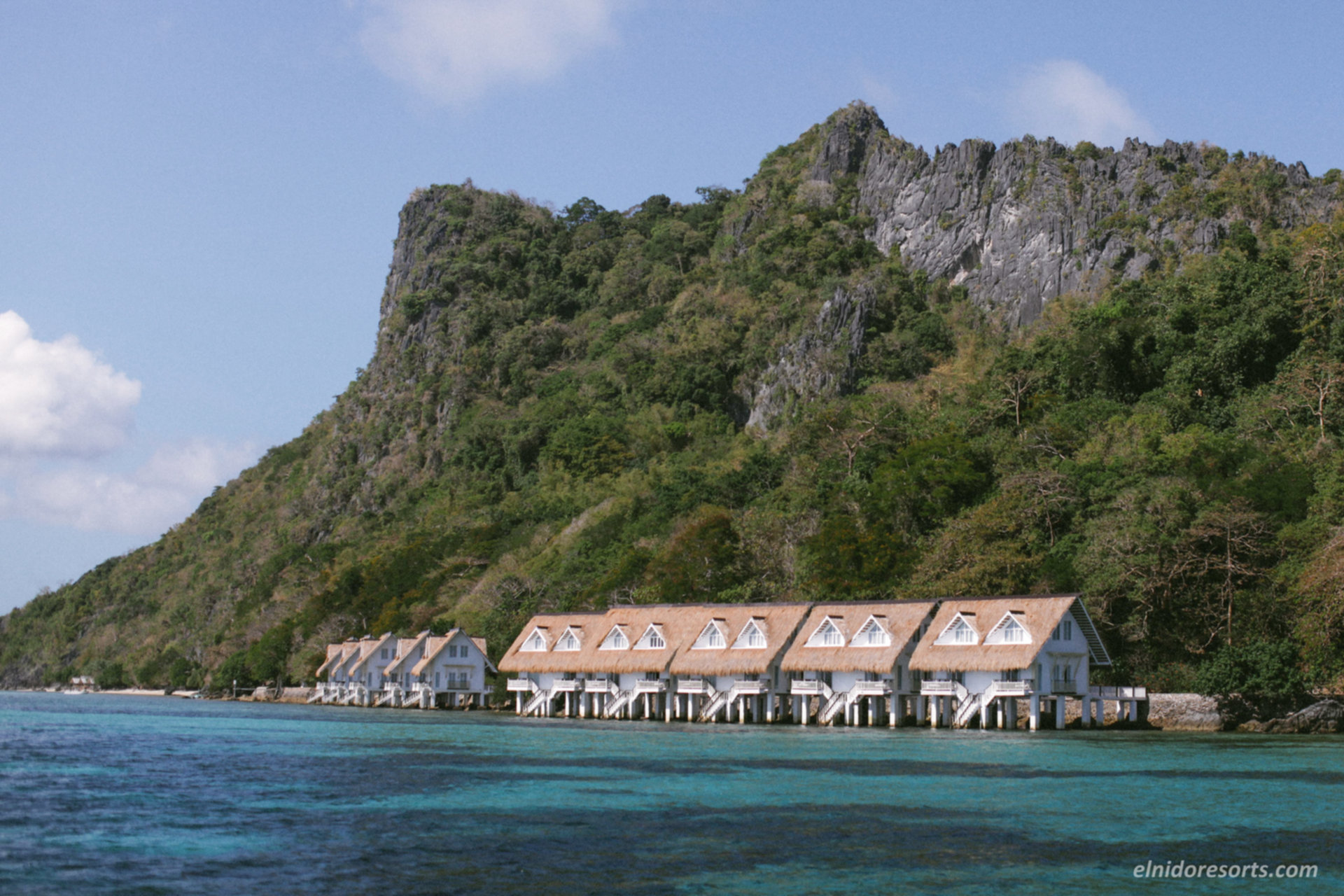 Exklusives 5-Sterne-Wasser-Cottage im Apulit Island Resort, El Nido Cottage 1001