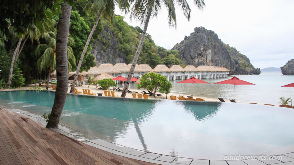 Exklusives 5-Sterne-Wasser-Cottage im Apulit Island Resort, El Nido Cottage 1001